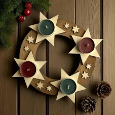 Dřevěný adventní svícen s hvězdami – 4 čajové svíčky