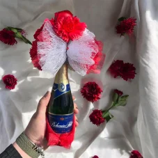 Dárkový set Bohemia Sekt Brut 0,02 l & mýdlové květy (11 ks)
