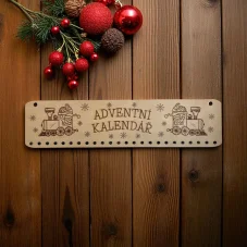 Dřevěný adventní kalendář – Santa ve vánočním vláčku