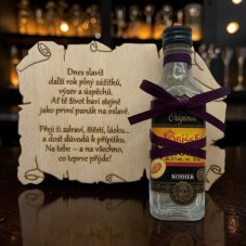 Dřevěný pergamen s přáním a mini lahvičkou Spišská Slivovica