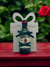 Dřevěný dárek s mini lahvičkou Jameson Irish Whiskey