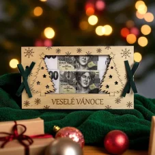 Dřevěná vánoční obálka na peníze – stromečky a vločky